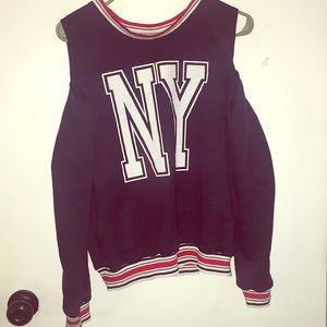 Long sleeve cold shoulder